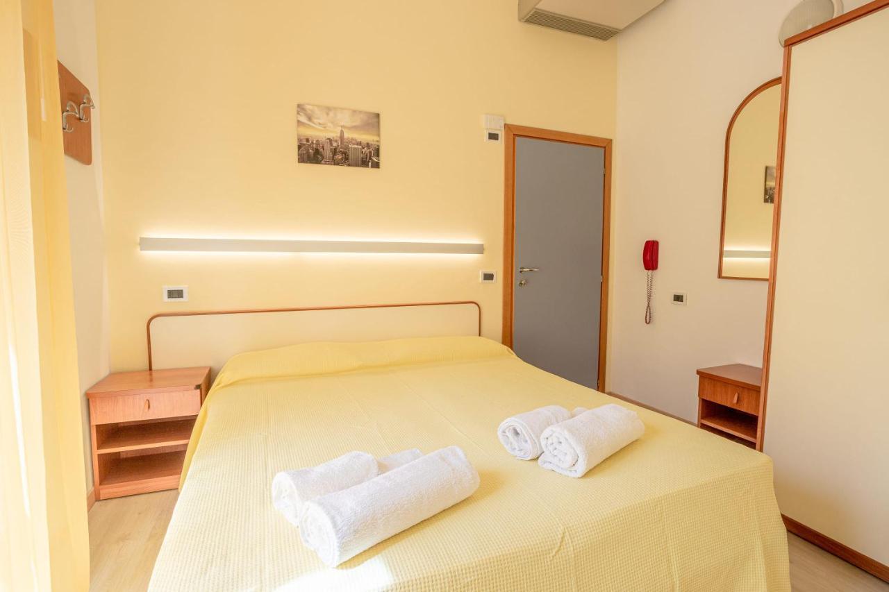 Hotel Paola Garden - Nuova Gestione Bellariva Di Rimini Eksteriør bilde